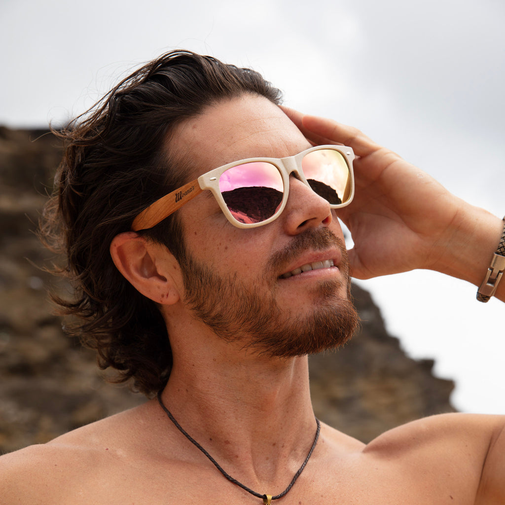 unisex sunglasses with mirrored lenses