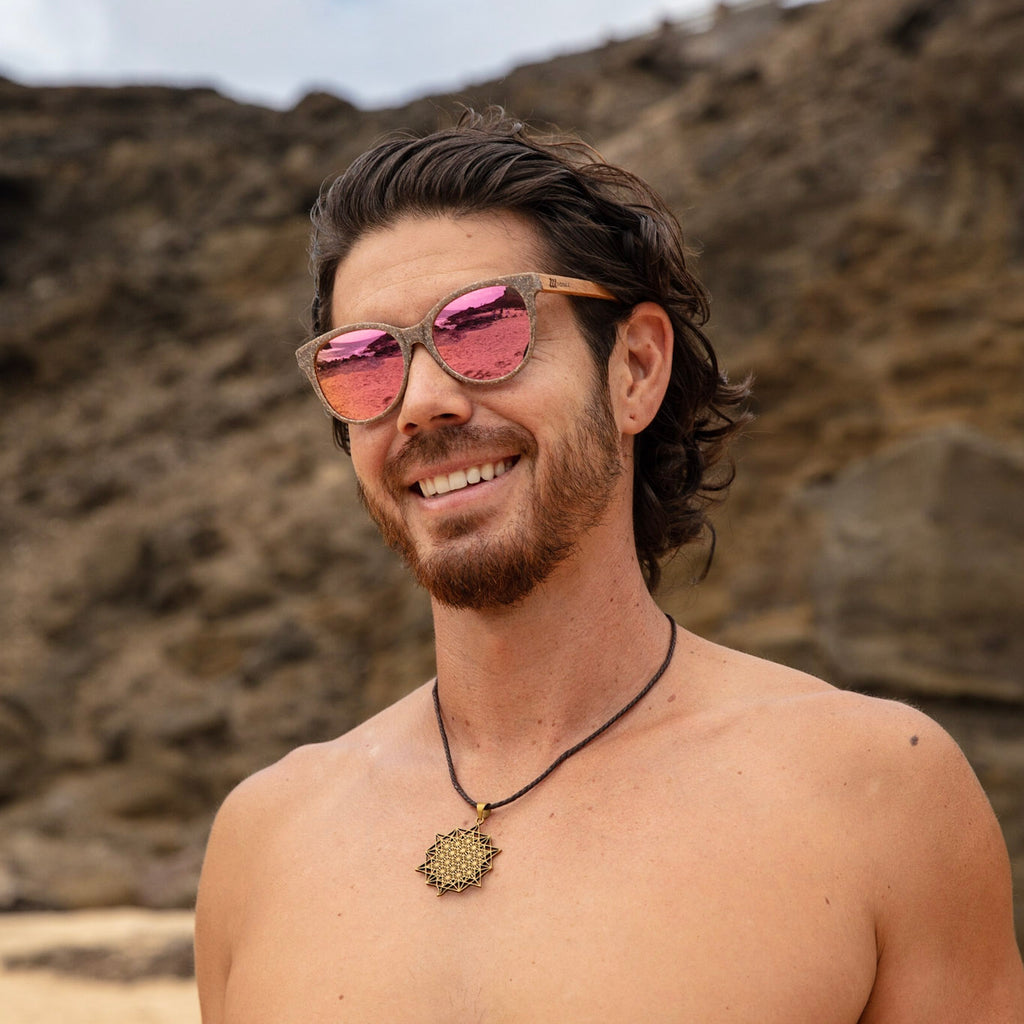 Sandy Classic Eco Friendly Sunglasses with Pink Mirror Polarized Lens