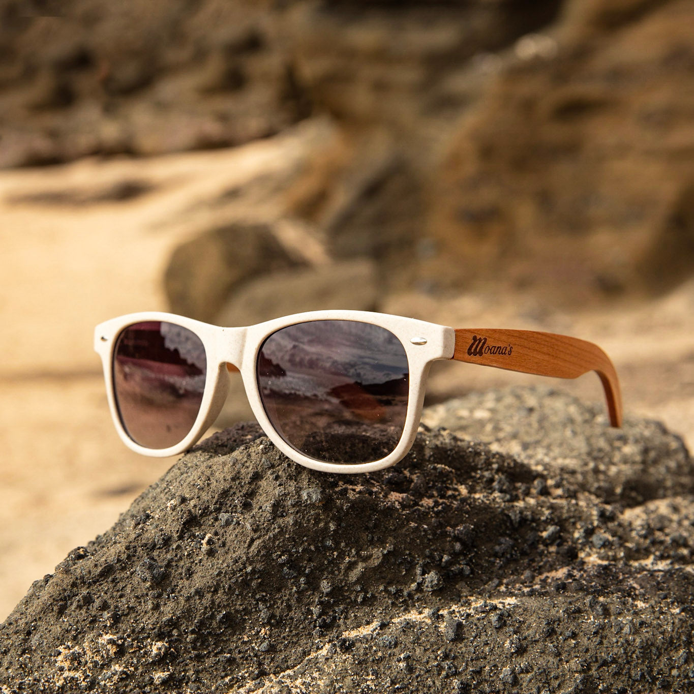 Honua Classic Eco Friendly Sunglasses with Polarized Lens 